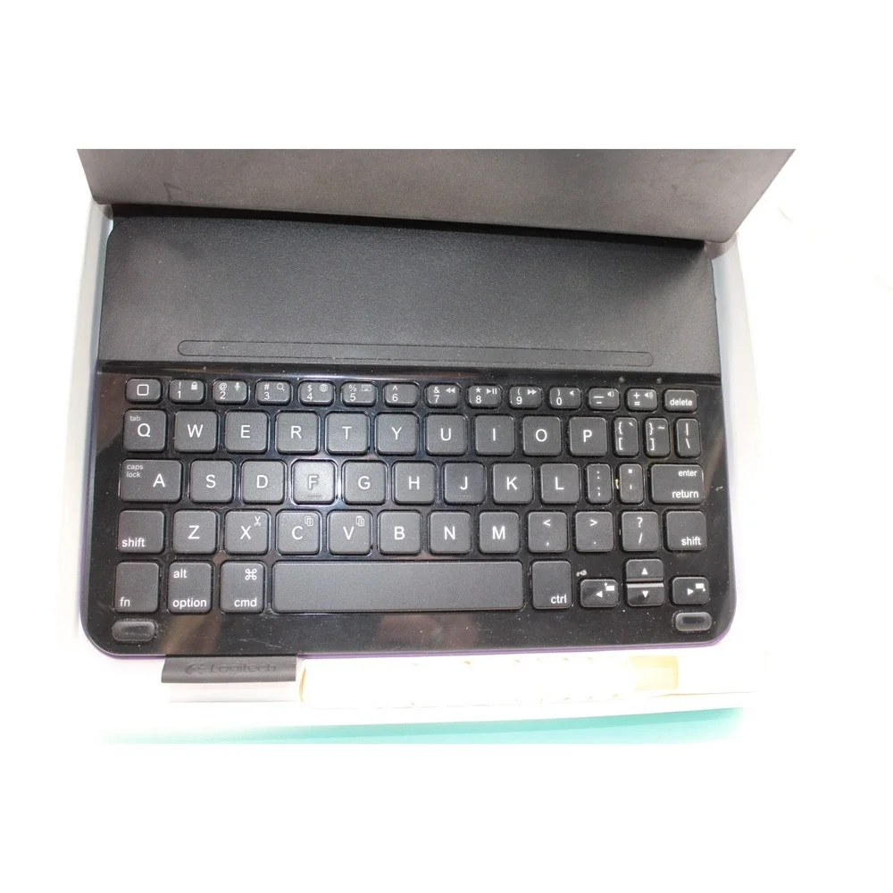 Logitech Ultra‎ Thin Keyboard Mini For iPad Mini Purple with USB Cable & Case